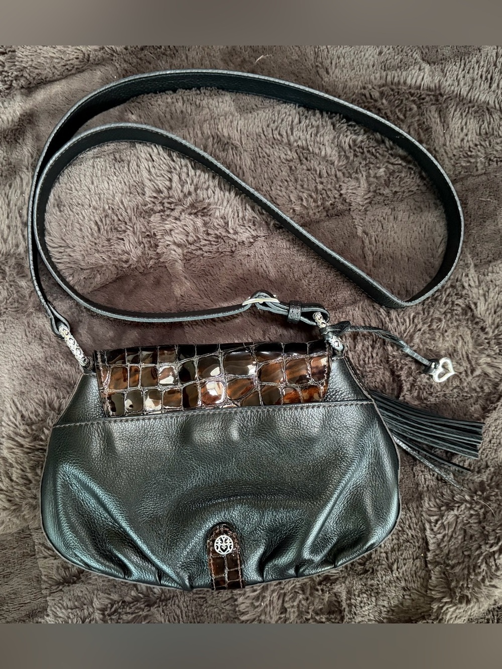 Brighton Glossy Croc-Embossed Brown Crossbody Bag with Tassel - Picture 3 of 8